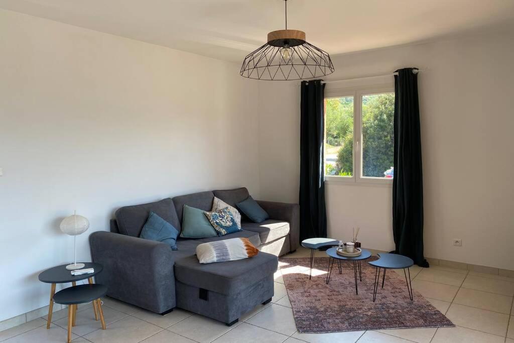 Joli F3 De 60M2 Avec Balcon Apartamento Bastelicaccia Exterior foto
